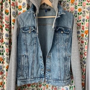 H & M jean + sweatshirt jacket combo